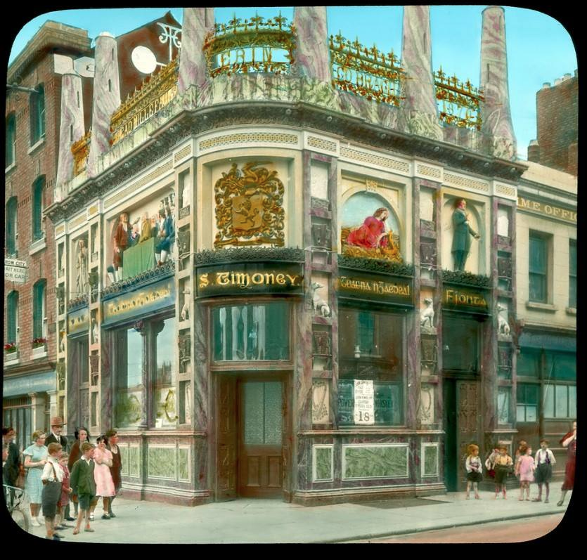 Timoney's Pub, aka The Irish House 7